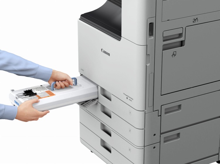 Canon imageRUNNER 2945i - wymiana pojemnika